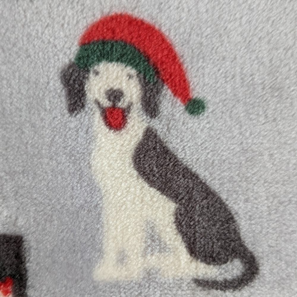 Boston Terrier Christmas Black White Dog Breed Plush Throw 50"x 70" Silver NWT - Picture 3 of 12